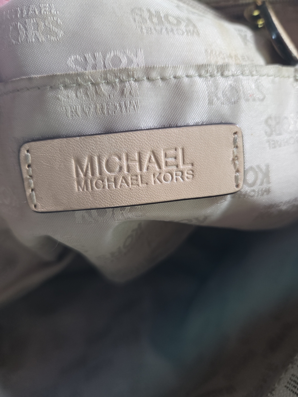 Michael Kors Cream & Tan MK Logo Tote - Picture 9 of 15